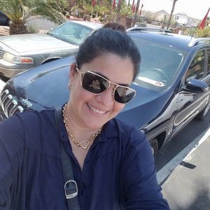 Meet your Posher, Juliet