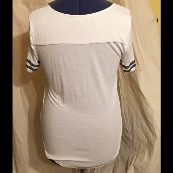 NWOT Juicy Couture t-shirt XL white and sparkles - Picture 2 of 4