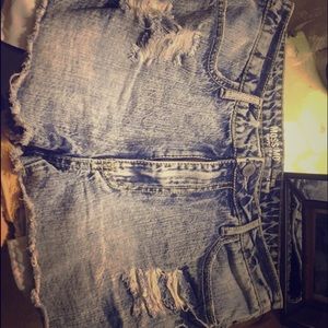 High rise shorts 😎