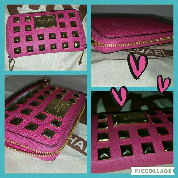 ❌SOLD❌ Leather Pink Studded Large Bag/Wrislet - Picture 3 of 4