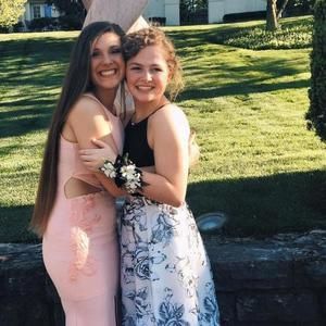 Meet your Posher, Addison