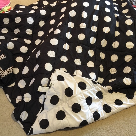 **Auria1982** VS full-size comforter