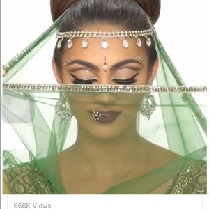 Meet your Posher, Selena