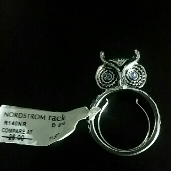 Owl Ring - Picture 3 of 4