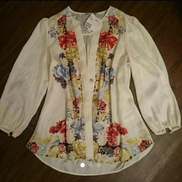 Floral Blouse - Picture 1 of 1