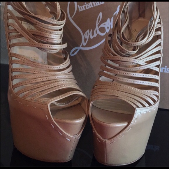 SOLD Christian Louboutin zoulou size 37.5 - Picture 3 of 7