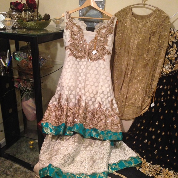 Gorgeous 3 pc gown