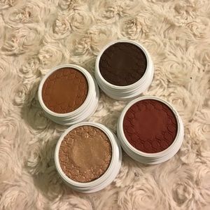 4 Colourpop eye shadows Jenn Ne Sais Quad palette