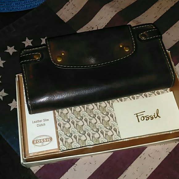 Fossil Wallet