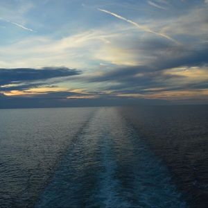 Meet your Posher, Astride