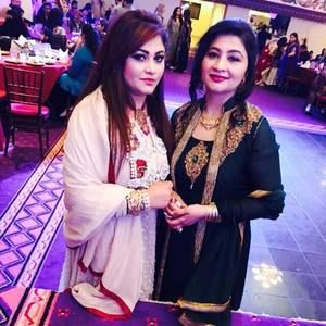 Meet your Posher, Fatima