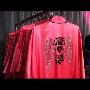ISO Victoria's Secret Fashion Show Robes
