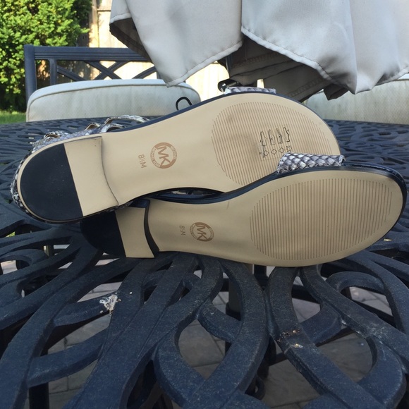 Michael Kors gladiator sandal - Picture 3 of 4