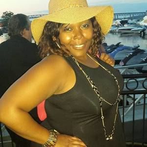 Meet your Posher, Shaniqua