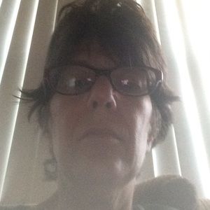 Meet your Posher, Bonnie