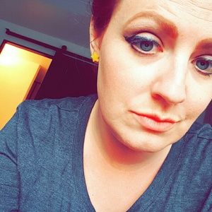 Meet your Posher, Jean