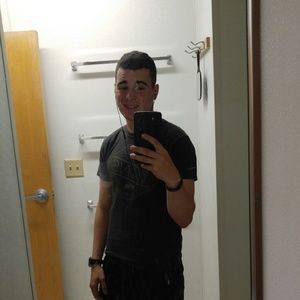 Meet your Posher, Zach