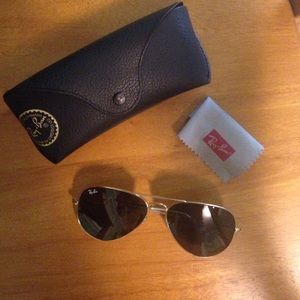 Ray Ban Aviator sunglasses