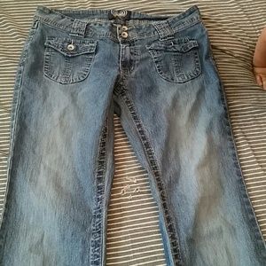 Boot cut jeans