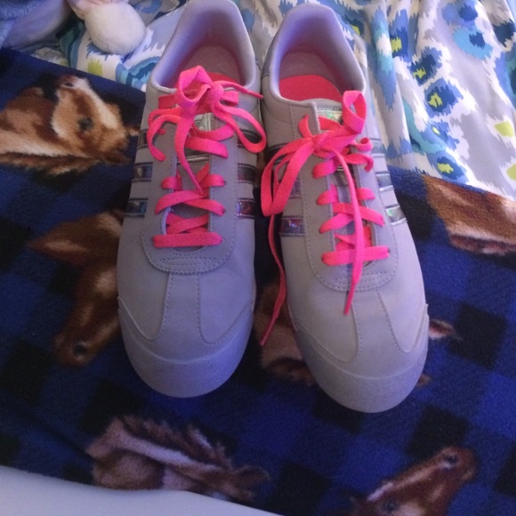 adidas Samoa shoes