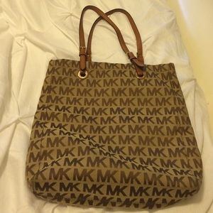 Michael Kors tote