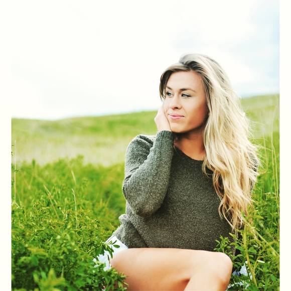 Meet your Posher, Cara