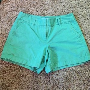 Day boat classic vineyard vines mint green shorts
