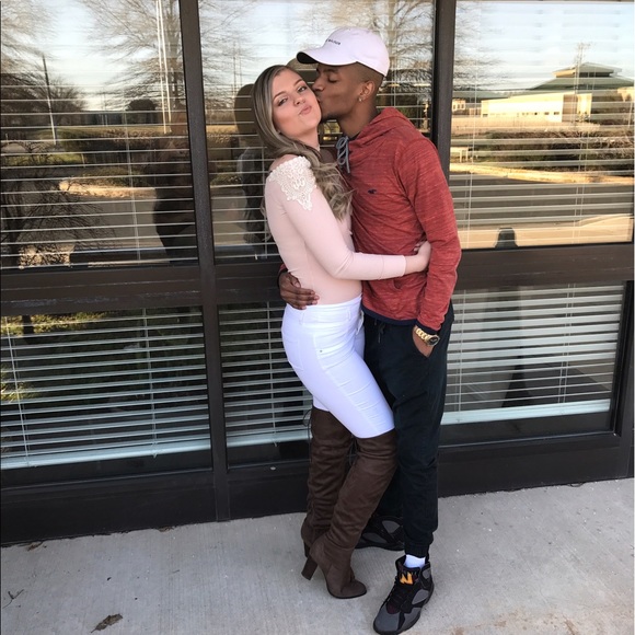 Meet your Posher, Shy β€οΈ - Picture 2 of 8