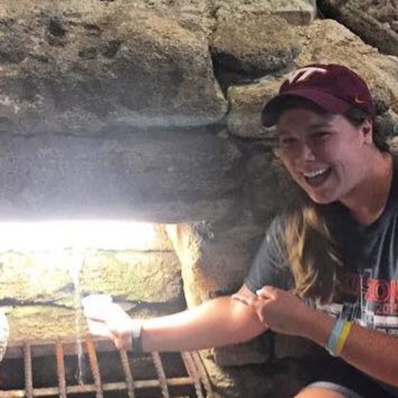 Meet your Posher, Peyton - Picture 1 of 1