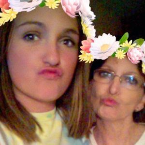 Meet your Posher, Kenzie