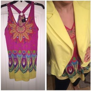 Bright colored tank. Size large. 🌺