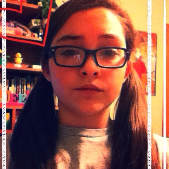 Meet your Posher, Mckenna - Picture 1 of 1