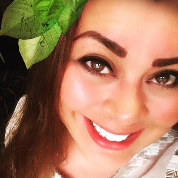 Meet your Posher, Christine