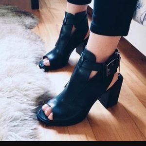 Zara leather high heeled sandals