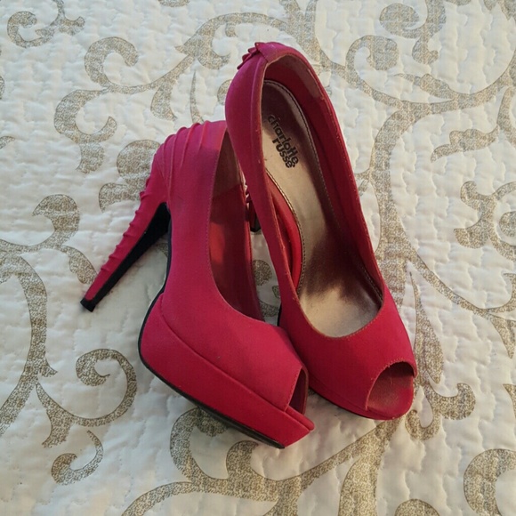 Platform stiletto heels faux suede pumps