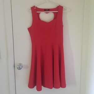 Modcloth NWOT Red Cocktail Dress Heart Back Large