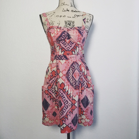 ✨Final sale ✨Aztec print dress