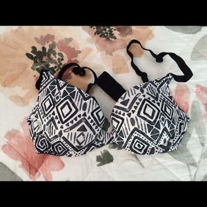 Victoria's Secret PINK Bra