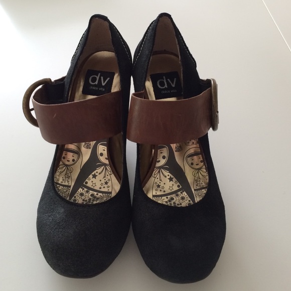 💥JUST REDUCED💥Dolce Vita Platform Heels