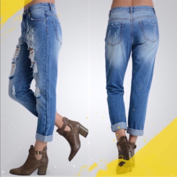 🌺HOST PICK 2/8🌺DESTROYED BOYFRIEND JEANS! - Picture 3 of 3