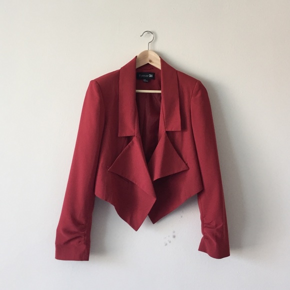 🎉SUMMER SALE🎉 Forever 21 Cropped blazer
