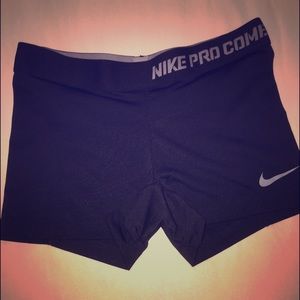 Nike pro combat compression shorts 💪🏽