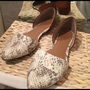 Dolce Vita Snake Skin Flat