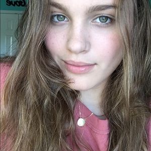 Meet your Posher, Jenna