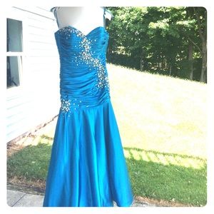 Prom Dress / Evening Gown