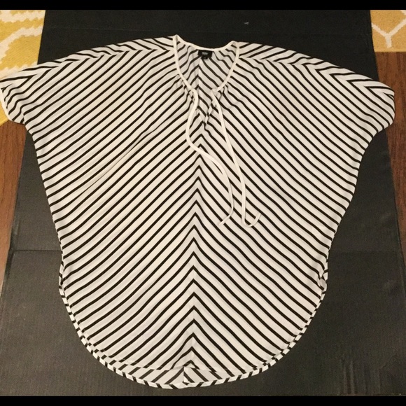 Mossimo tunic