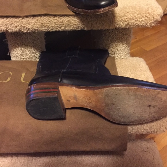 See original listing. More pics of Gucci boots
