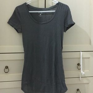 Simple gray tee