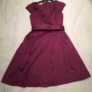 Kay Unger dress sz 6 with belt