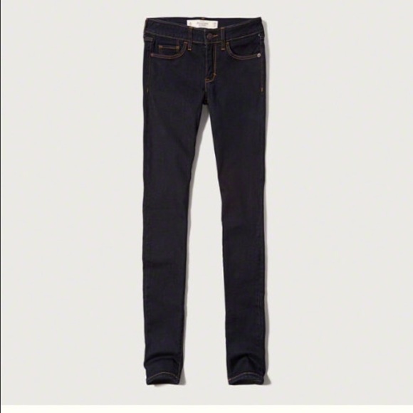 Abercrombie & Fitch Super Skinny jeans-dark wash.